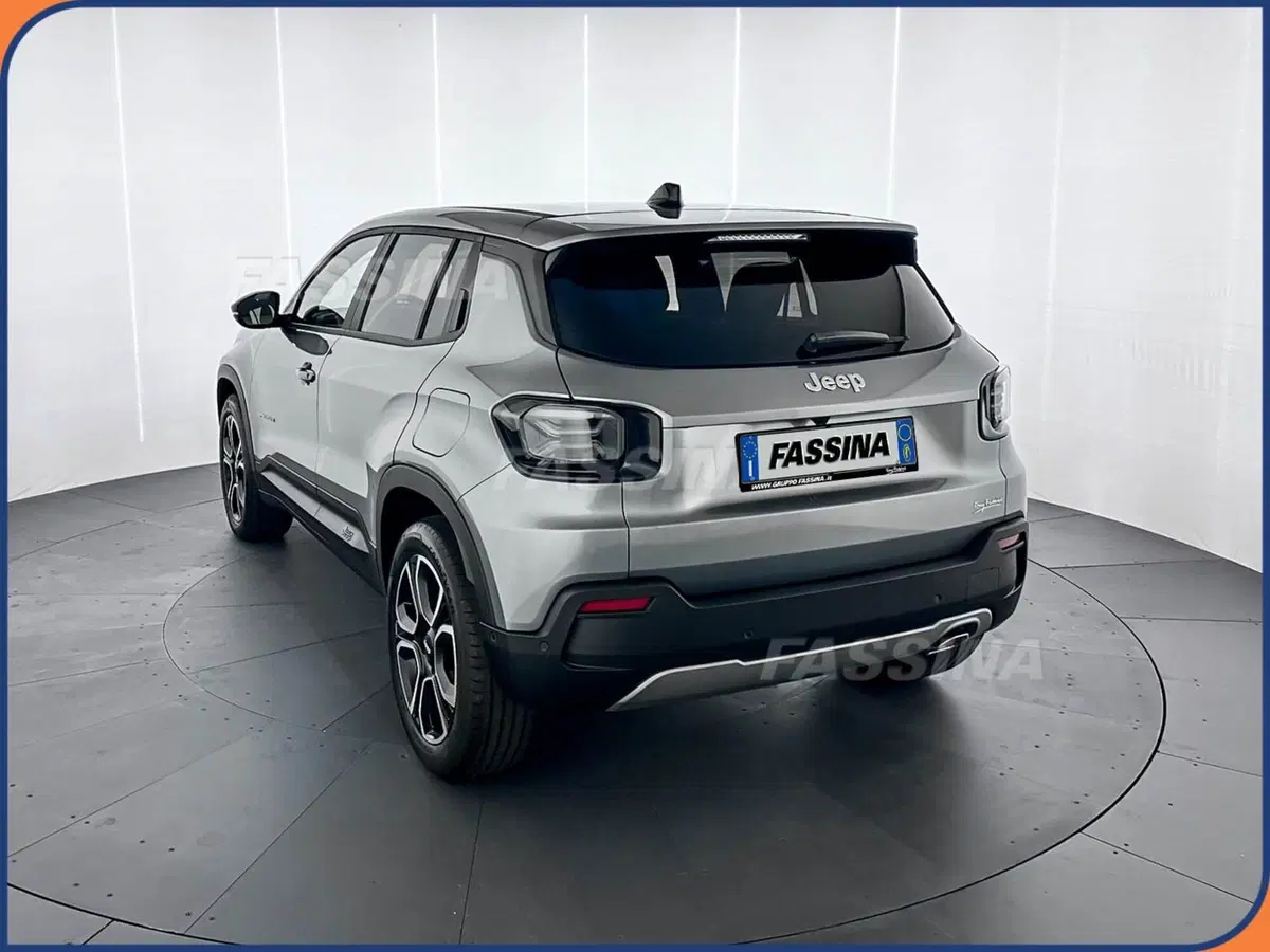Jeep Avenger nuova a Milano (4)