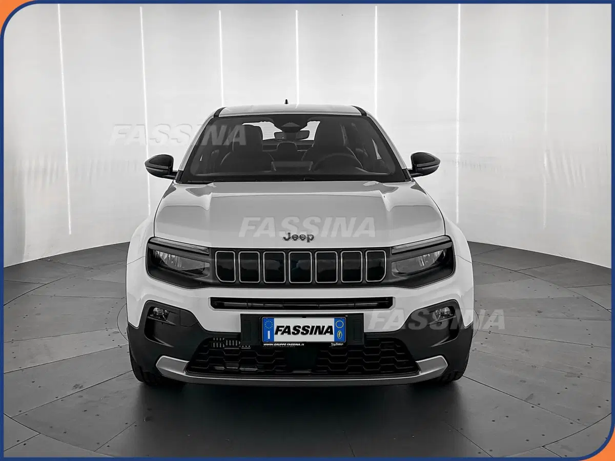 Jeep Avenger nuova a Milano (2)