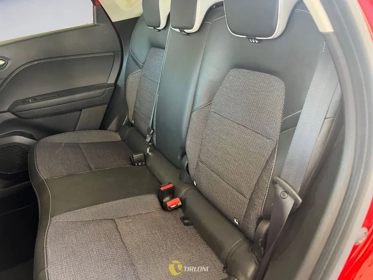 Renault Captur usata a Milano (12)