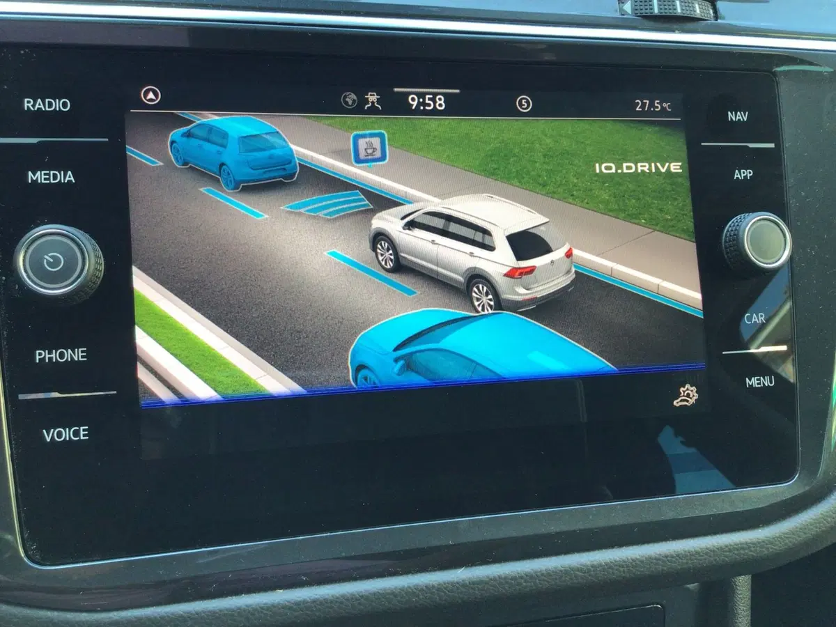 Volkswagen Tiguan usata a Genova (19)