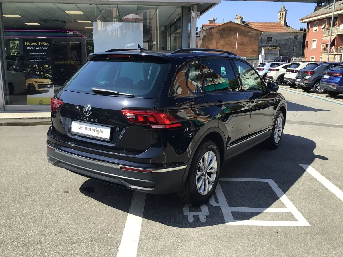 Volkswagen Tiguan usata a Genova (6)