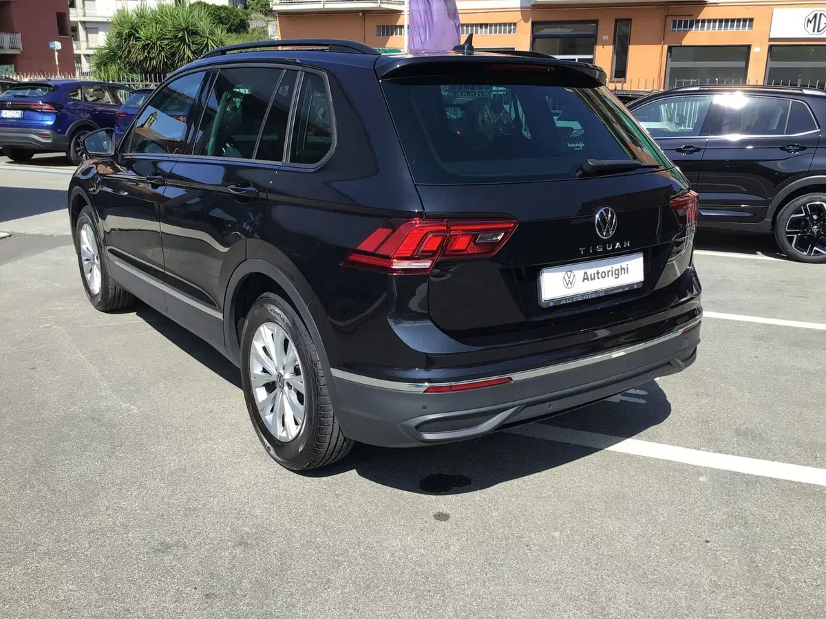 Volkswagen Tiguan usata a Genova (7)