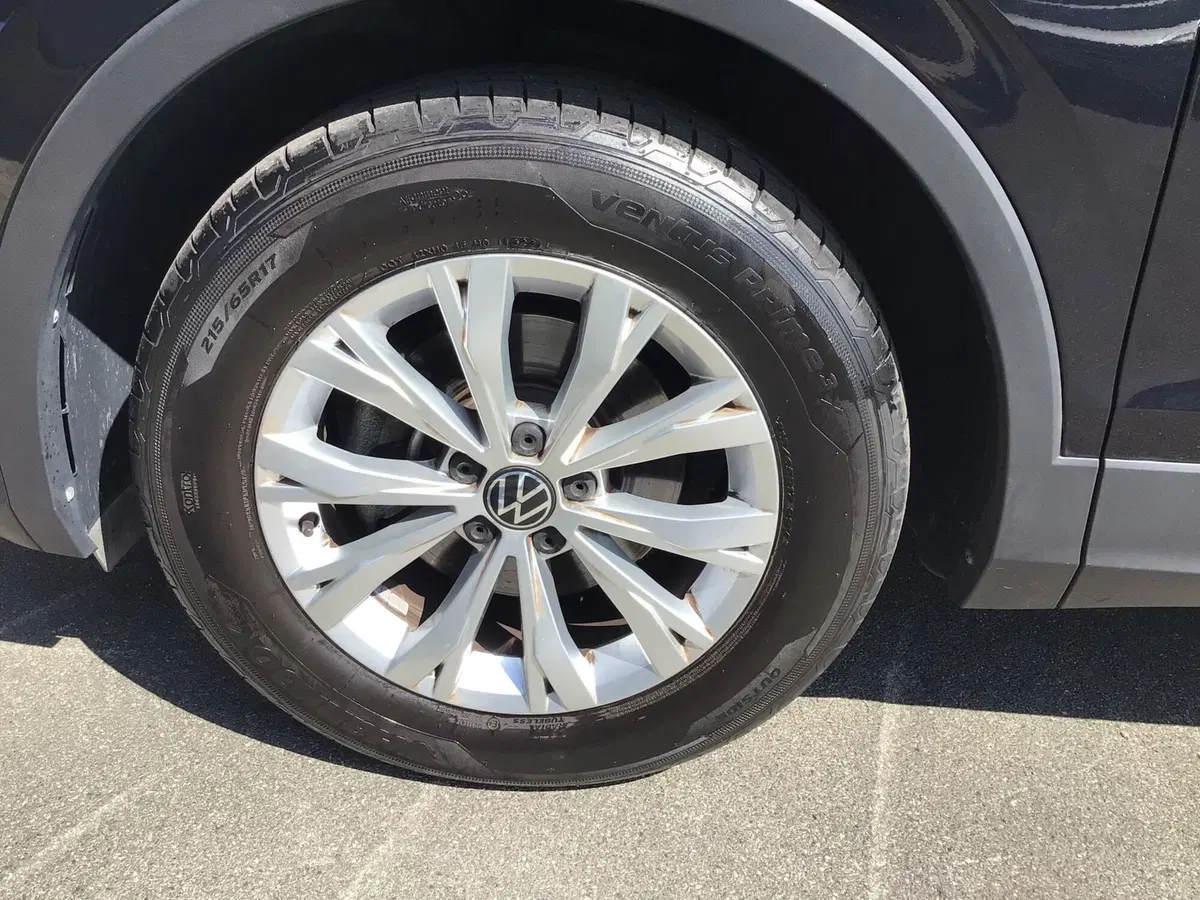 Volkswagen Tiguan usata a Genova (9)
