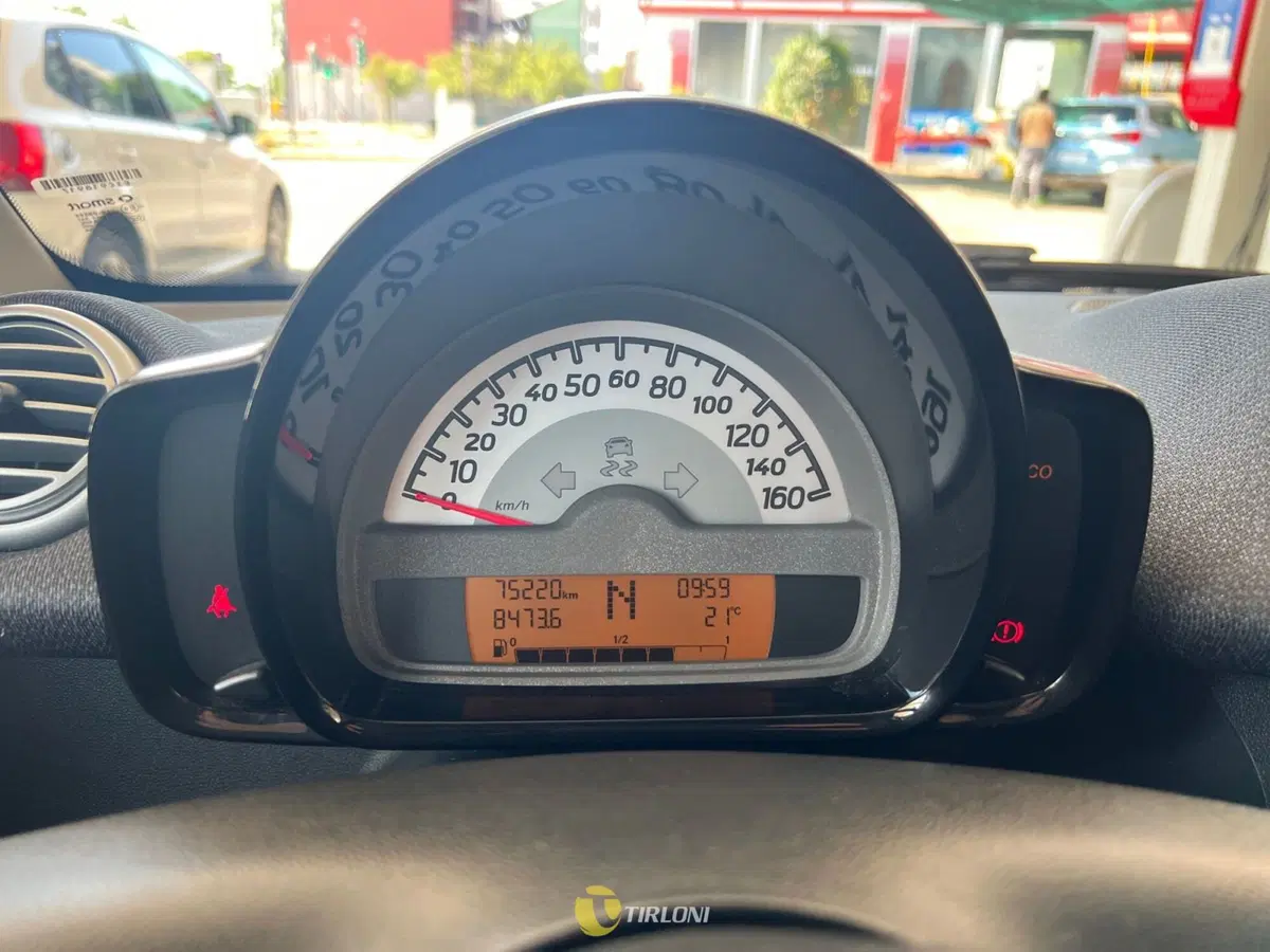 smart Fortwo usata a Milano (5)