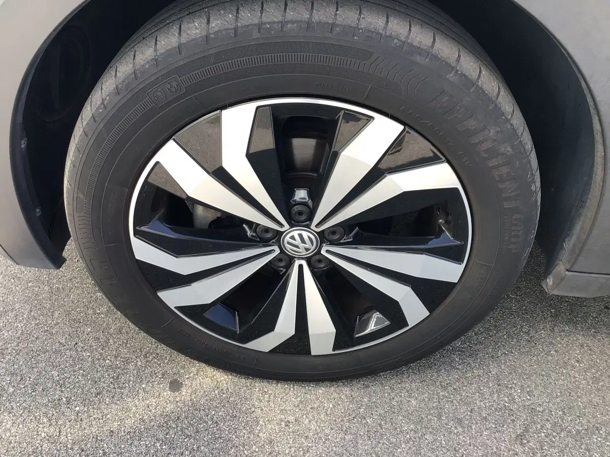 Volkswagen T-Cross usata a Genova (9)