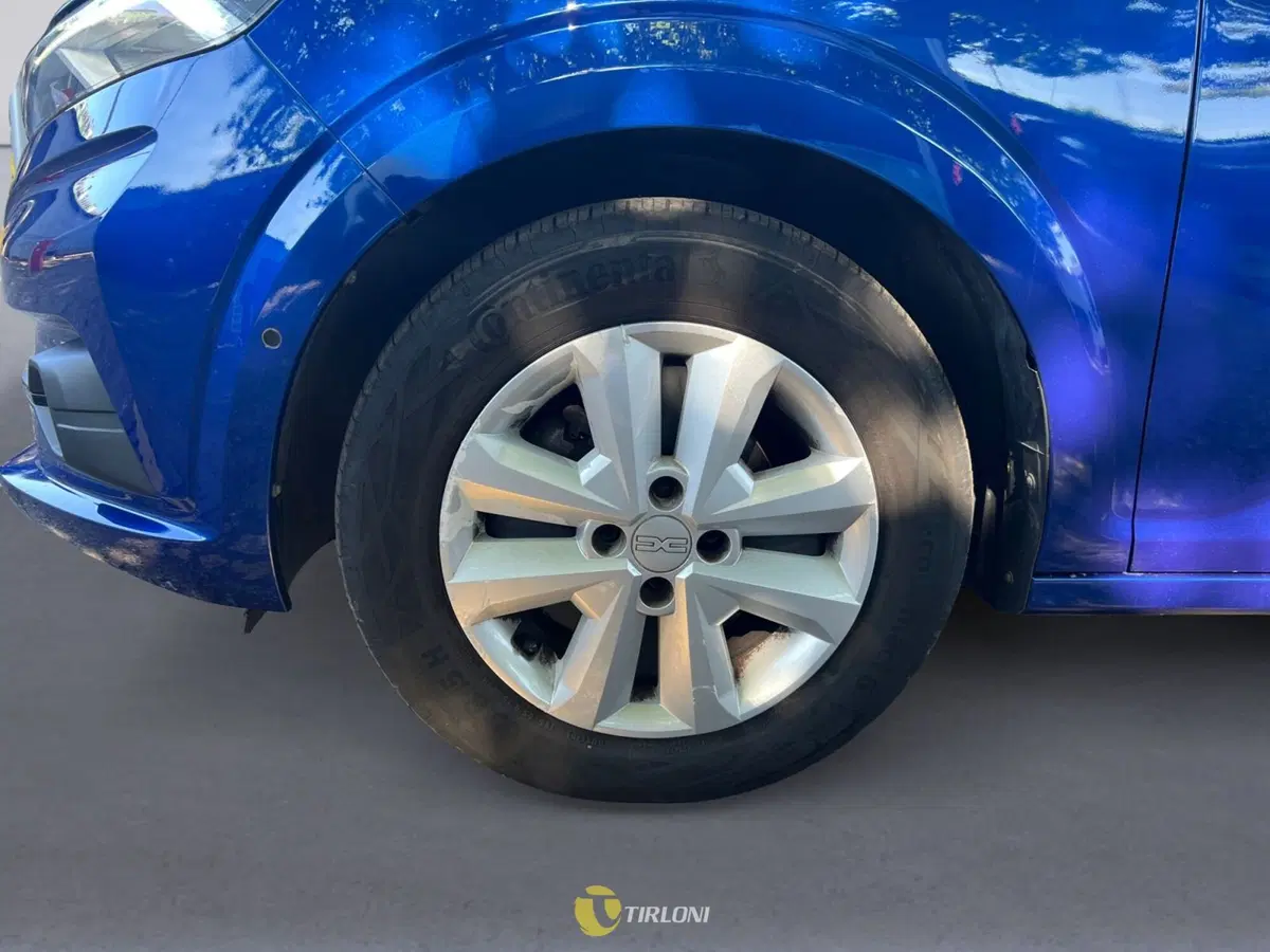 Dacia Sandero usata a Milano (16)