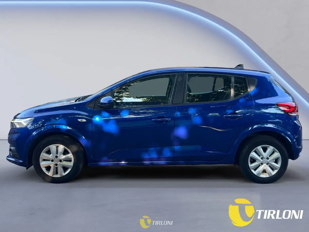 Dacia Sandero usata a Milano (9)