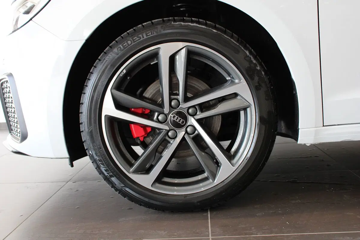 Audi A1 Sportback nuova a Agrigento (4)