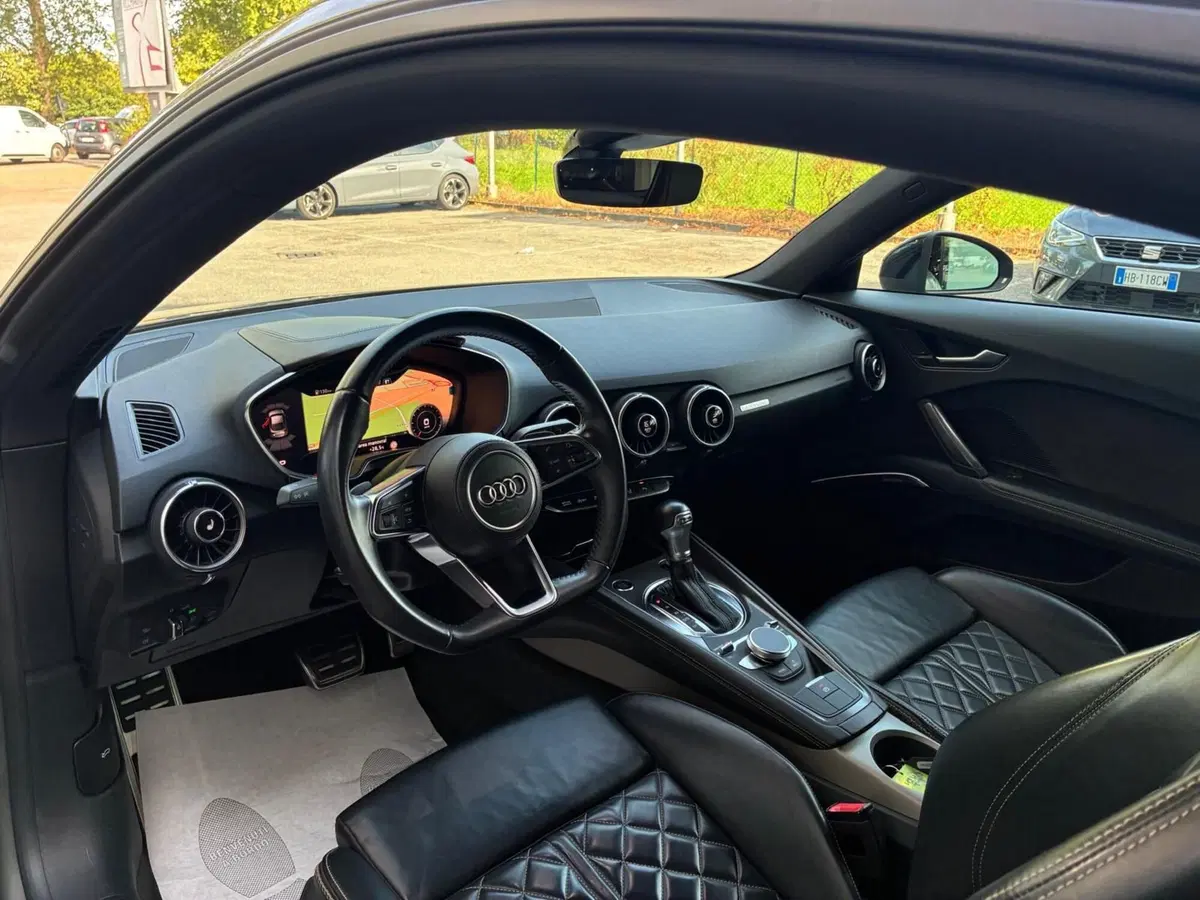 Audi TT Coupé usata a Monza e Brianza (10)