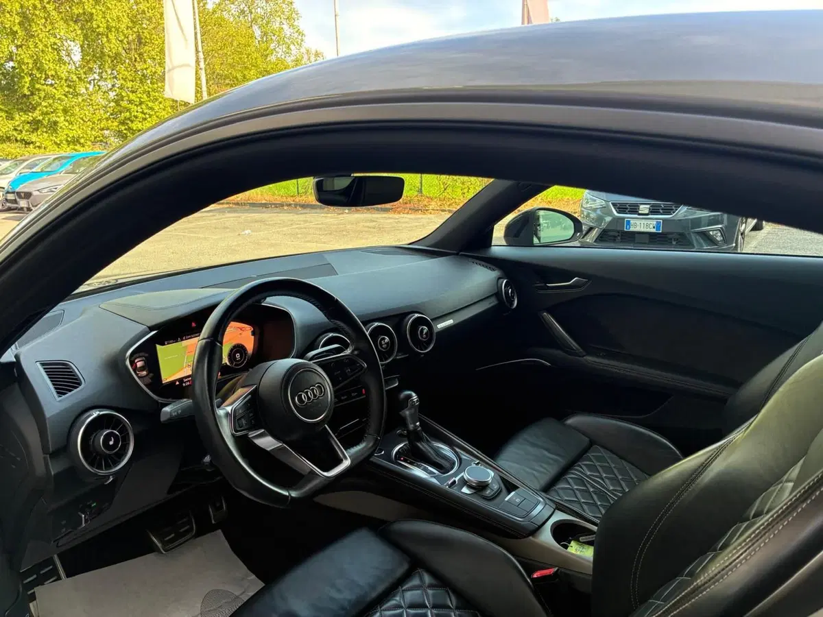 Audi TT Coupé usata a Monza e Brianza (11)