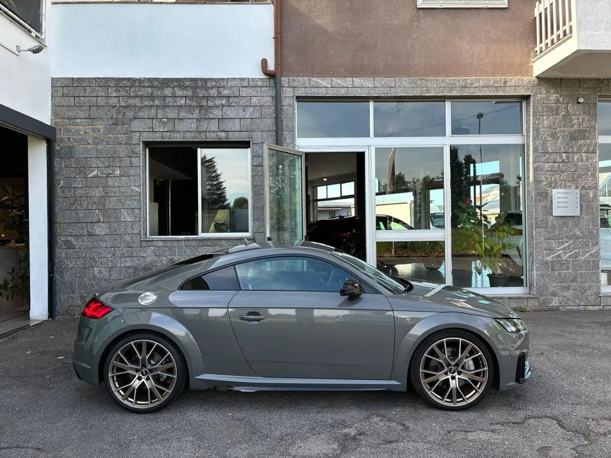 Audi TT Coupé usata a Monza e Brianza (7)