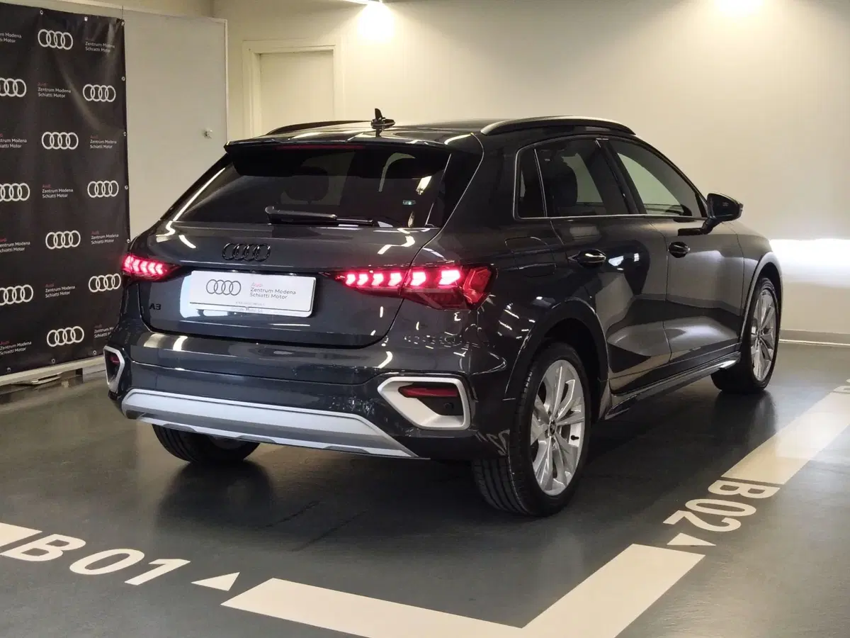 Audi A3 allstreet nuova a Modena (4)