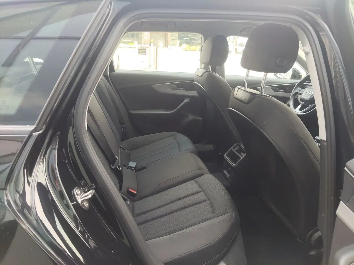 Audi A4 Avant usata a Modena (14)