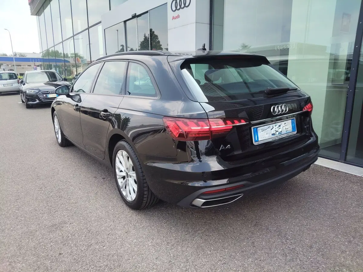 Audi A4 Avant usata a Modena (4)