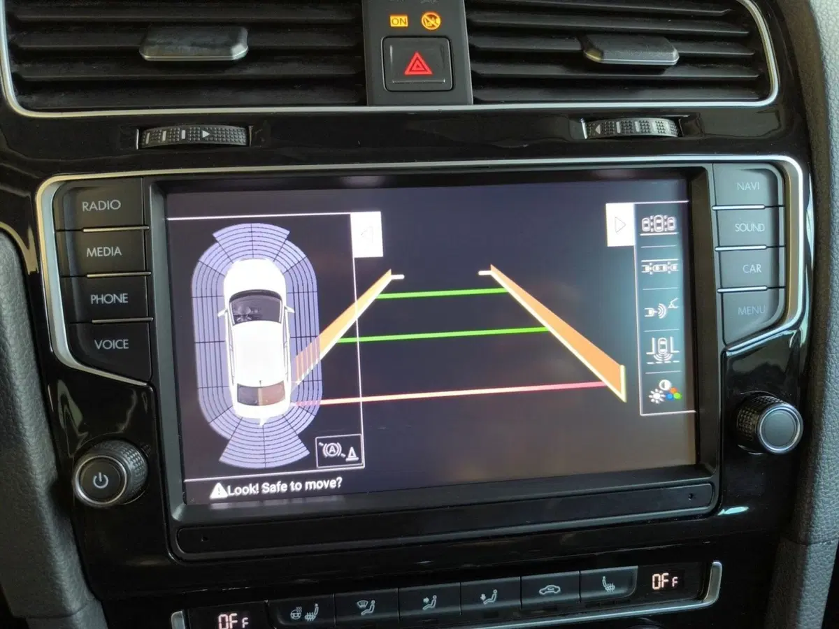 Volkswagen Golf usata a Udine (12)