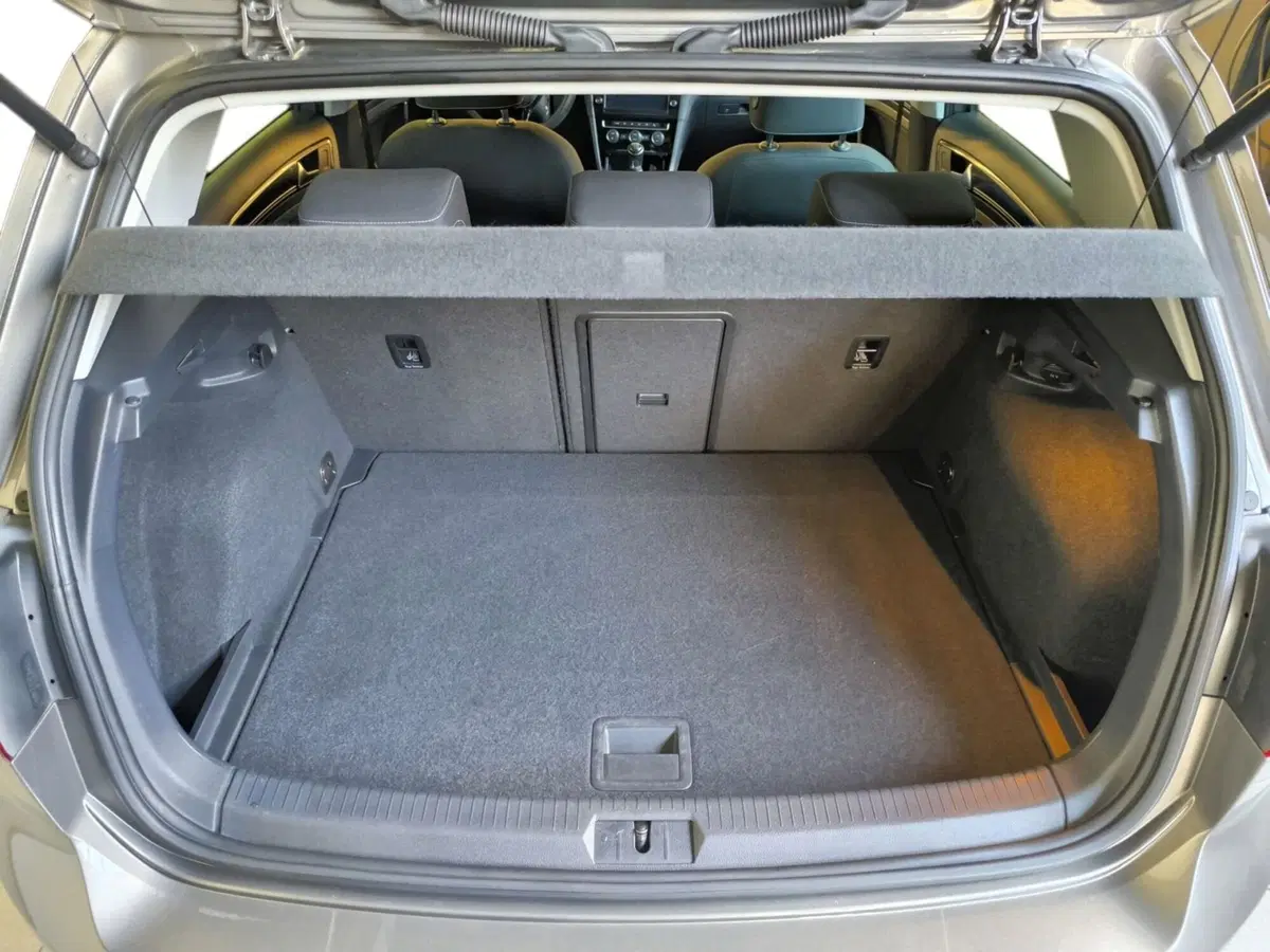 Volkswagen Golf usata a Udine (15)