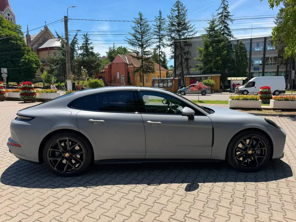 Porsche Panamera usata a Firenze (15)