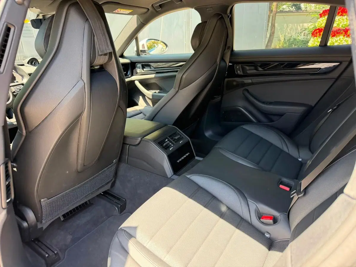 Porsche Panamera usata a Firenze (6)