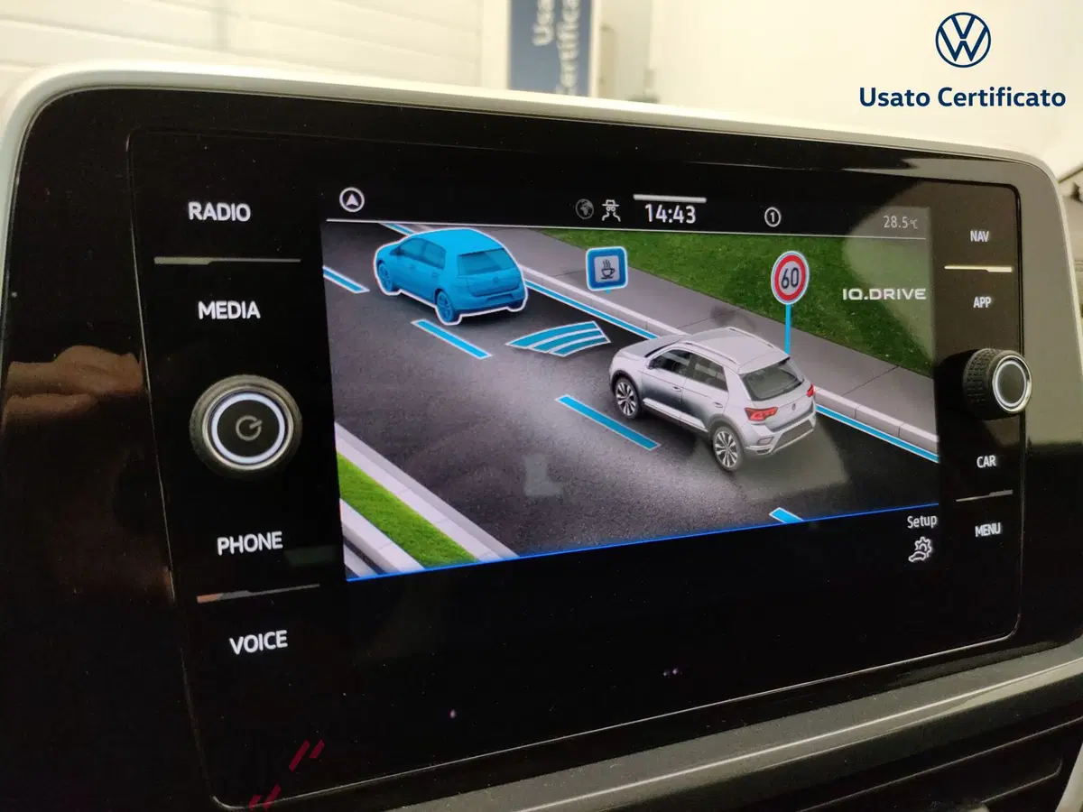 Volkswagen T-Roc usata a Varese (15)