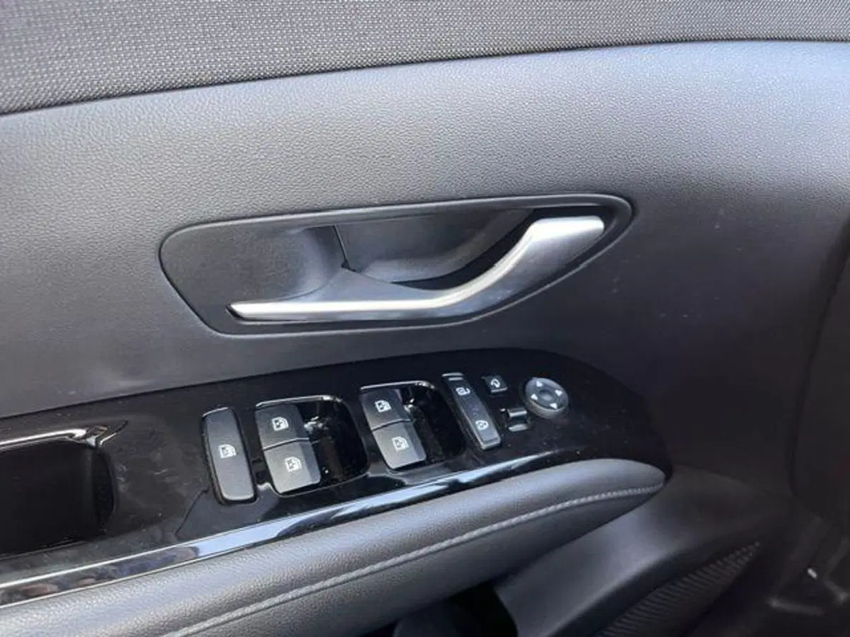 Hyundai Tucson usata a Verbano Cusio Ossola (10)