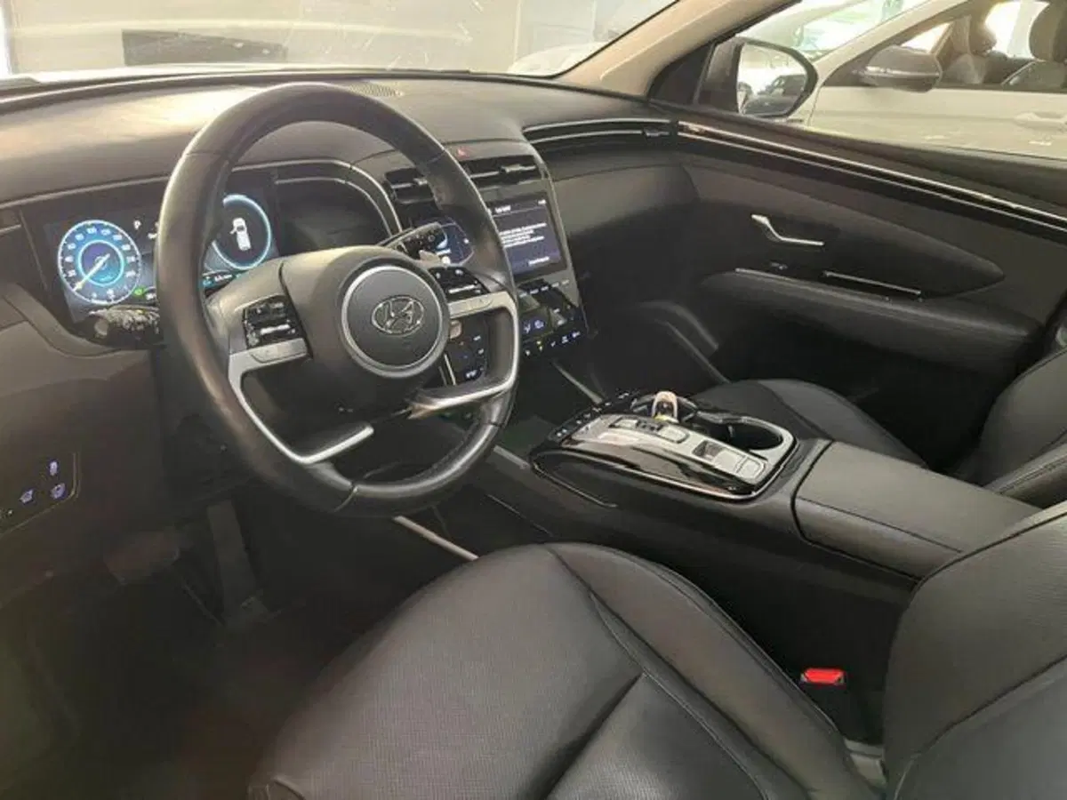 Hyundai Tucson usata a Verbano Cusio Ossola (13)