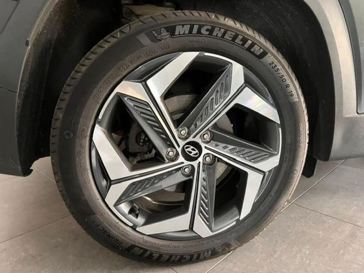 Hyundai Tucson usata a Verbano Cusio Ossola (19)