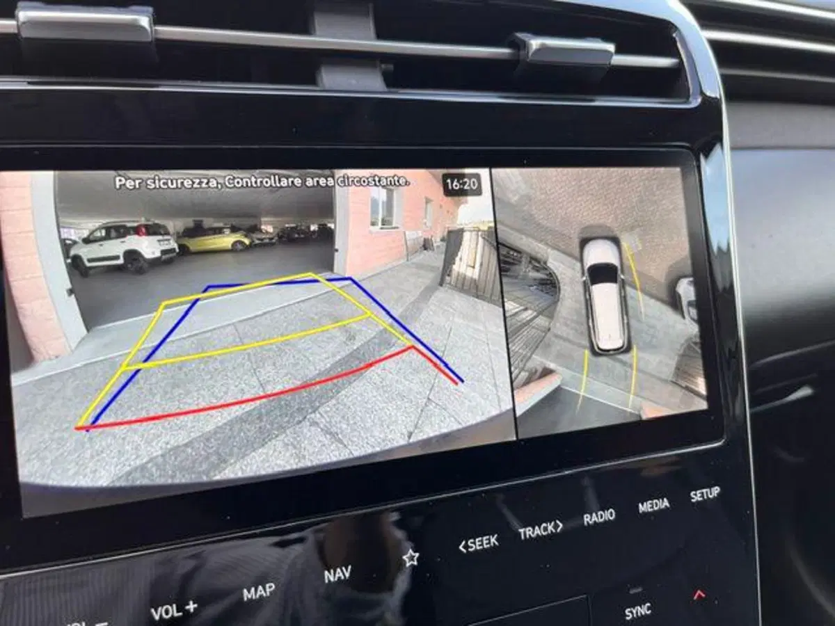 Hyundai Tucson usata a Verbano Cusio Ossola (3)