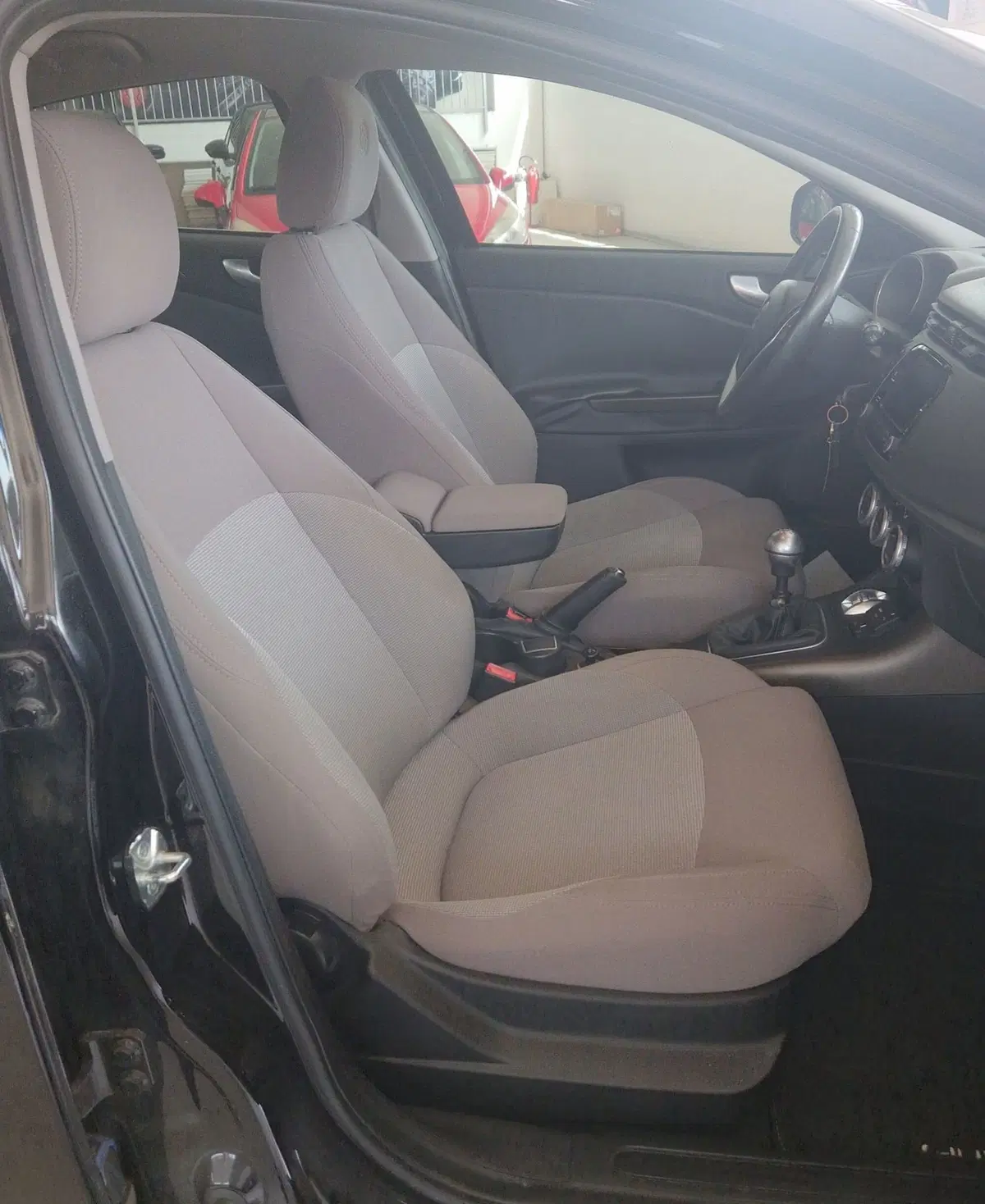Alfa Romeo Giulietta usata a Terni (8)