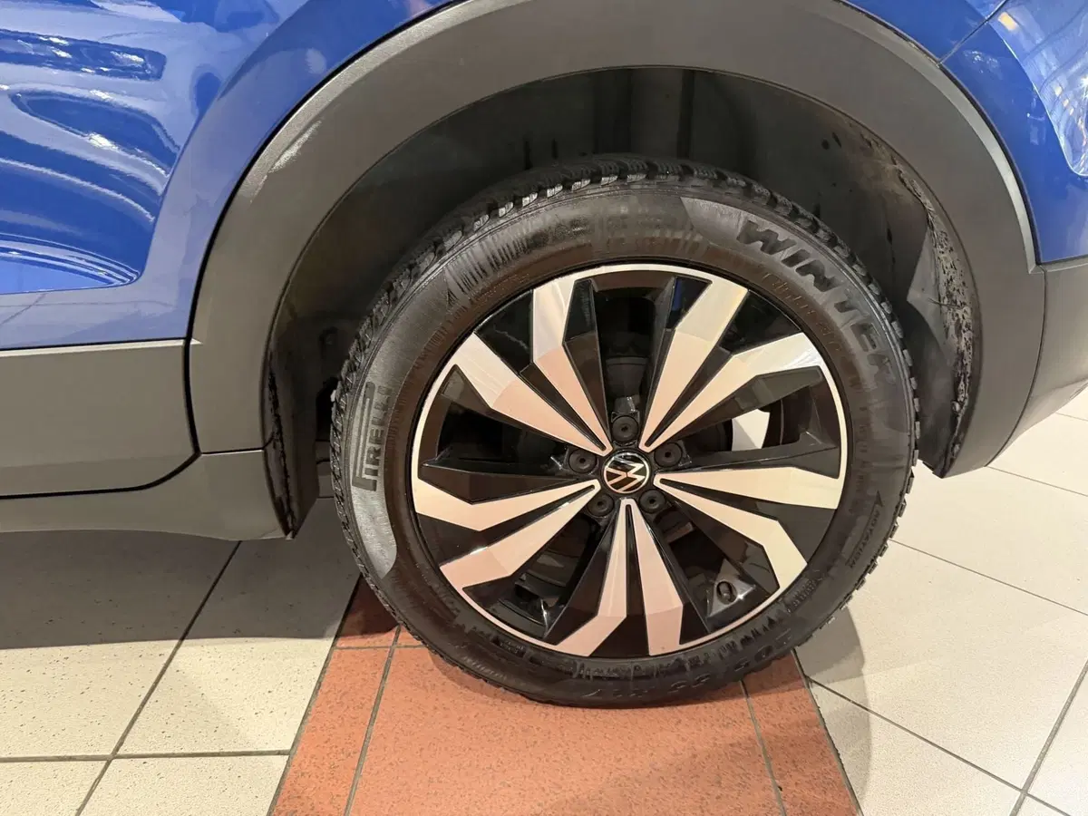 Volkswagen T-Cross usata a Genova (13)