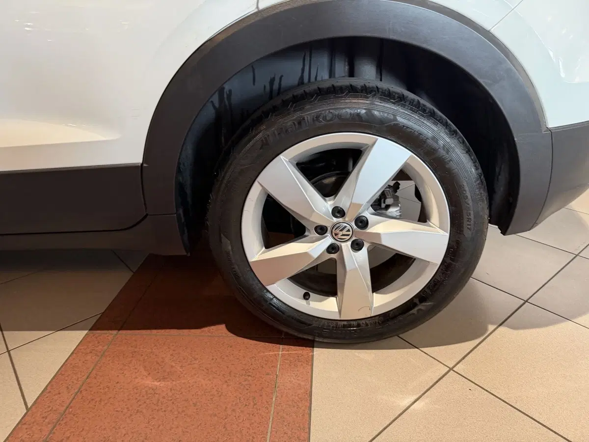 Volkswagen T-Cross usata a Genova (15)