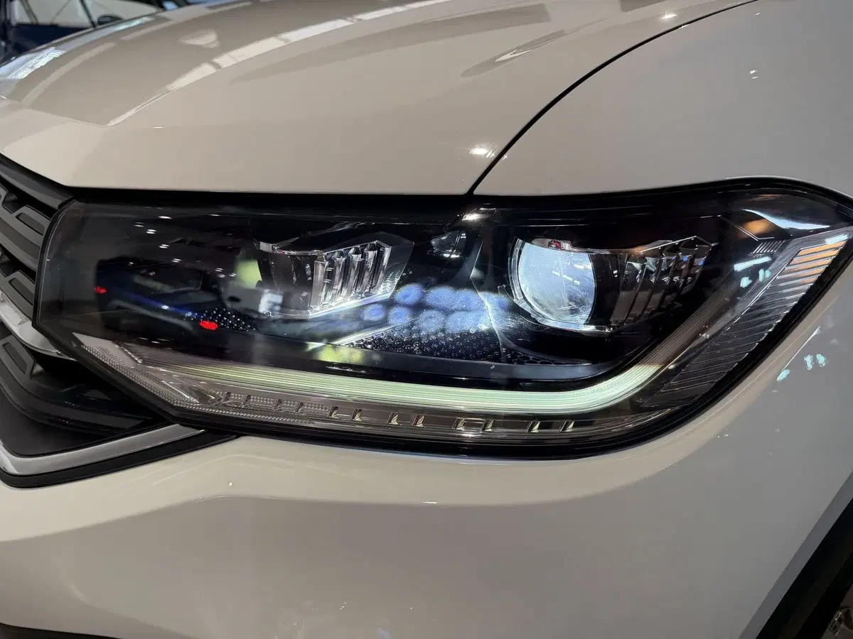 Volkswagen T-Cross usata a Genova (16)