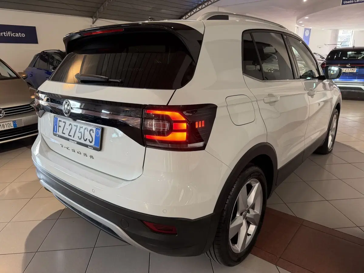 Volkswagen T-Cross usata a Genova (5)