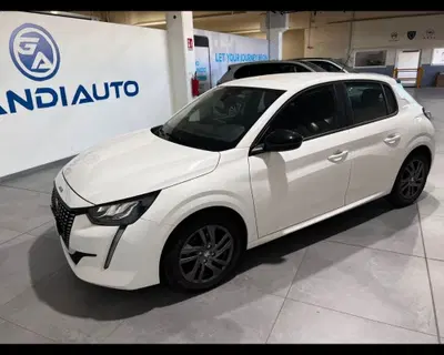 Peugeot 208 PureTech 75 Stop&amp;Start 5 porte Allure del 2022 usata a Asti