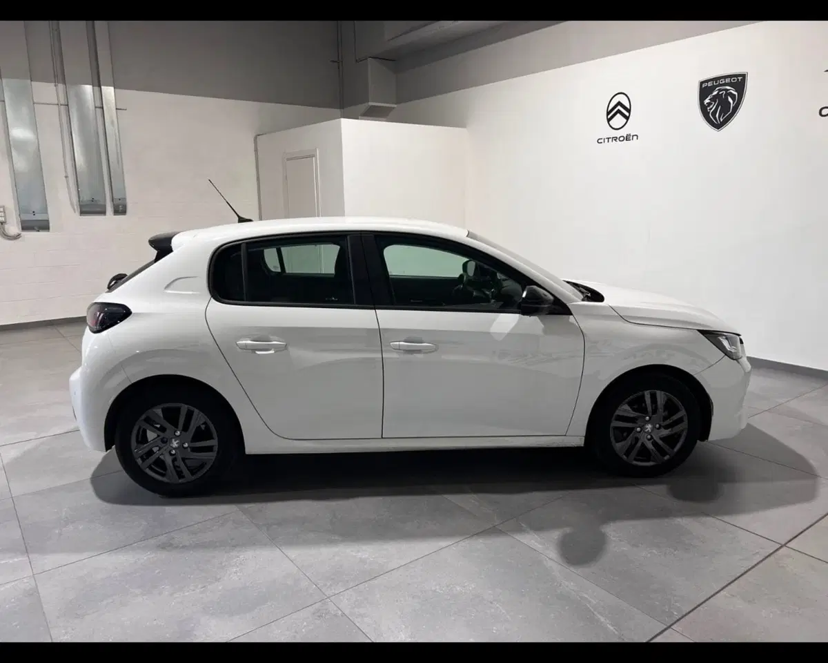 Peugeot 208 usata a Asti (6)