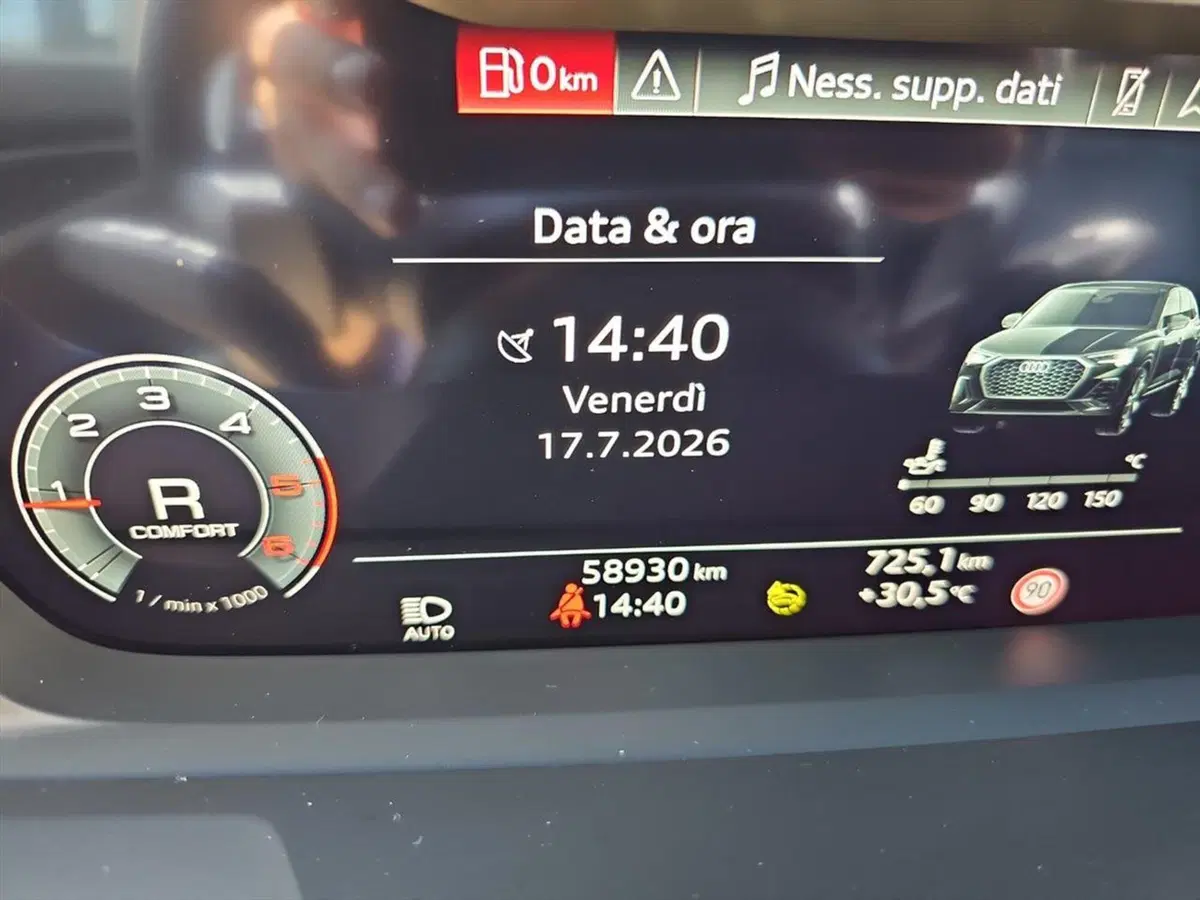Audi Q3 Sportback usata a Lecco (17)