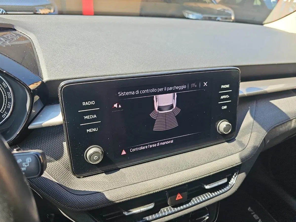 Skoda Fabia usata a Lecco (16)
