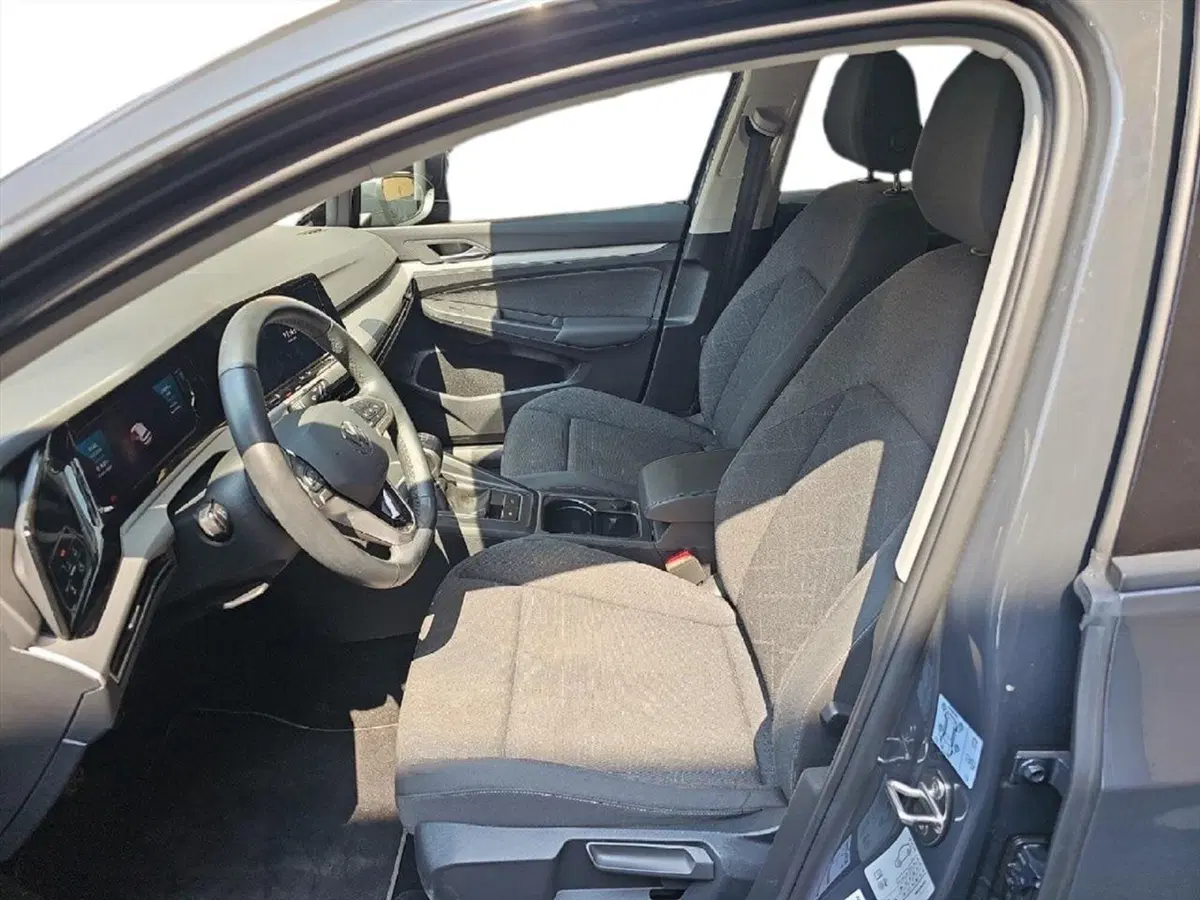 Volkswagen Golf usata a Lecco (11)