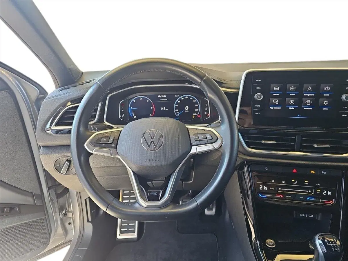Volkswagen T-Roc usata a Lecco (10)
