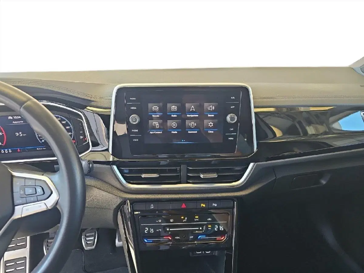Volkswagen T-Roc usata a Lecco (13)