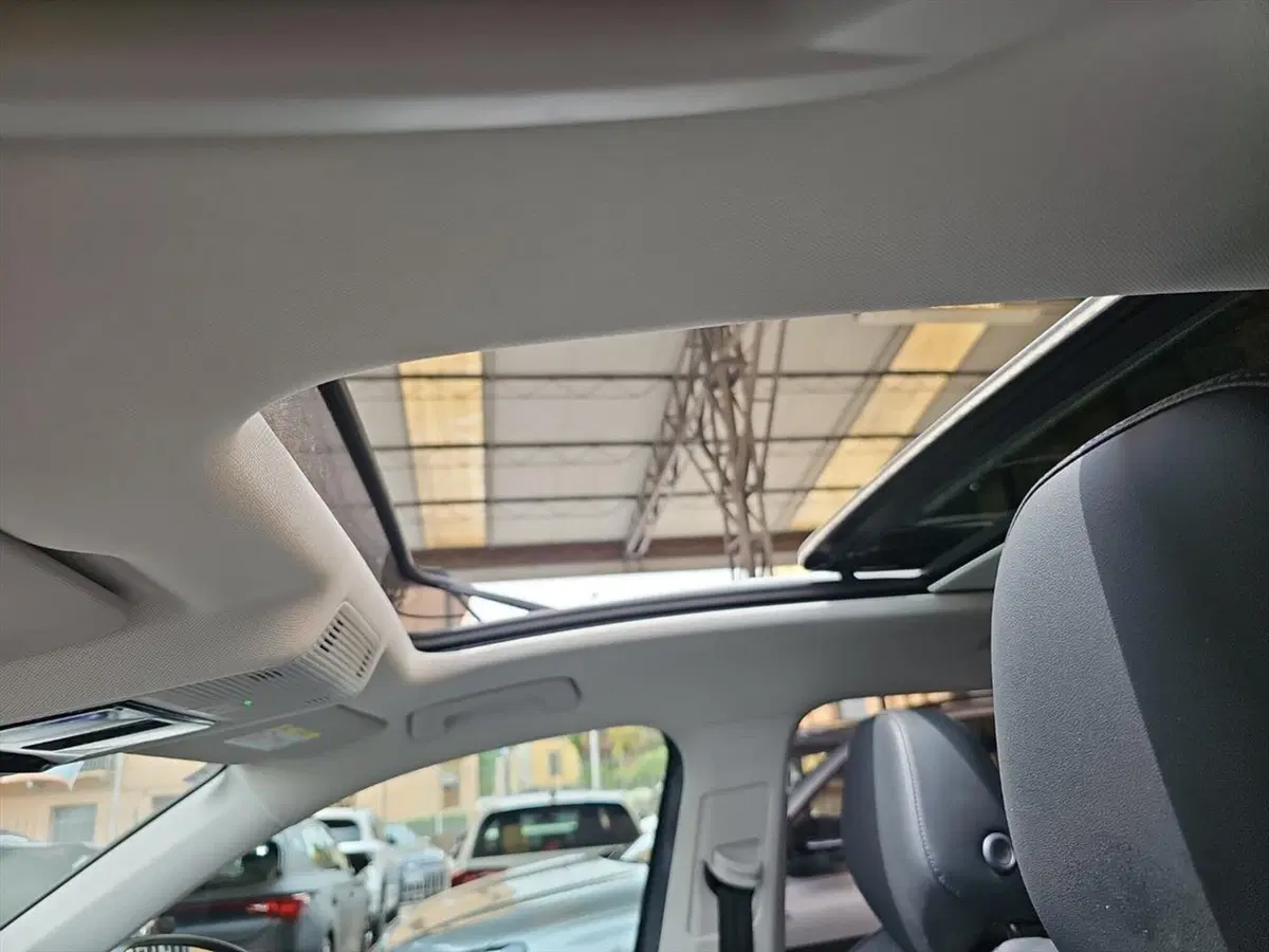 Volkswagen Tiguan usata a Lecco (13)