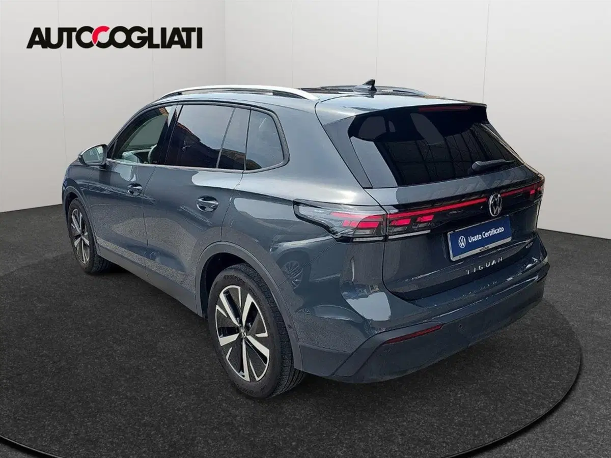 Volkswagen Tiguan usata a Lecco (8)