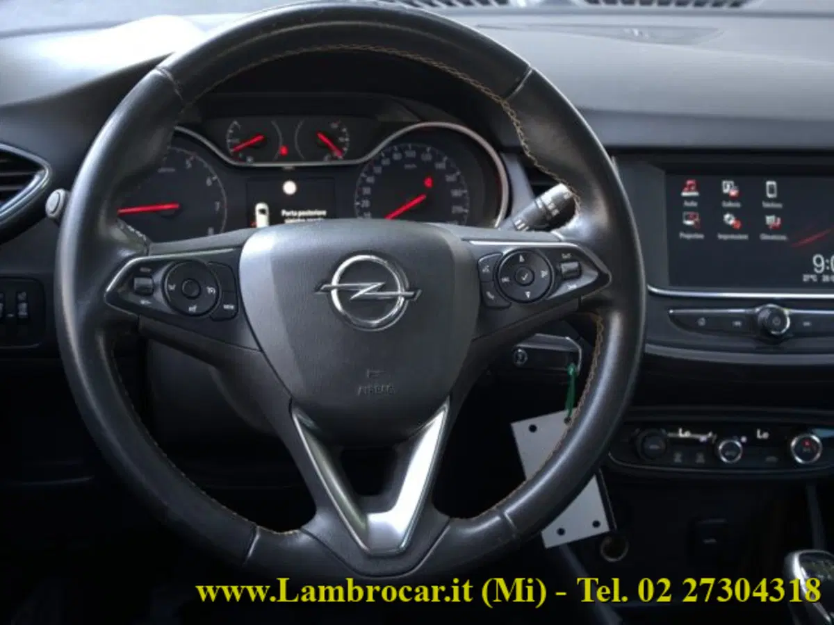 Opel Crossland X usata a Milano (5)