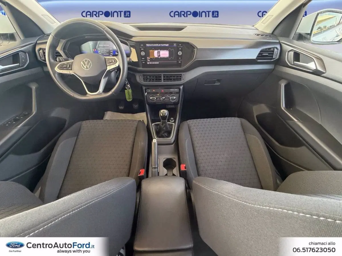 Volkswagen T-Cross usata a Roma (10)