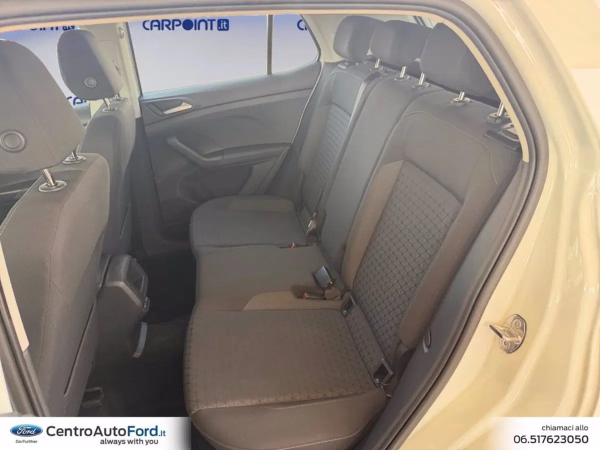 Volkswagen T-Cross usata a Roma (13)