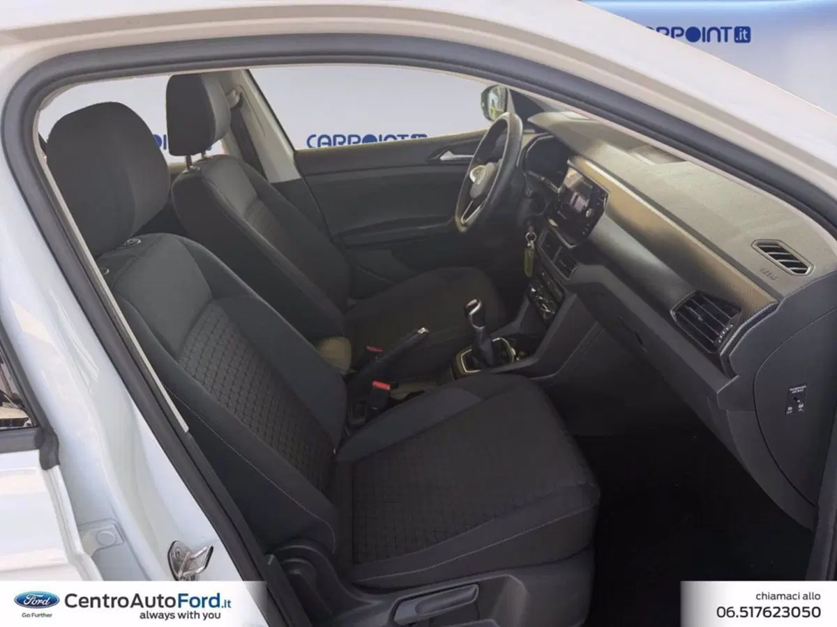 Volkswagen T-Cross usata a Roma (15)