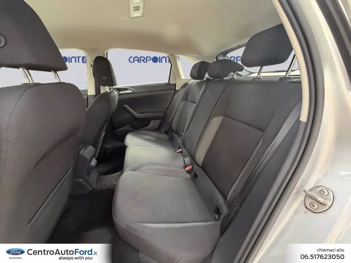 Volkswagen Taigo usata a Roma (13)