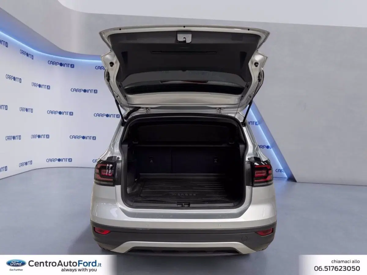 Volkswagen T-Cross usata a Roma (17)