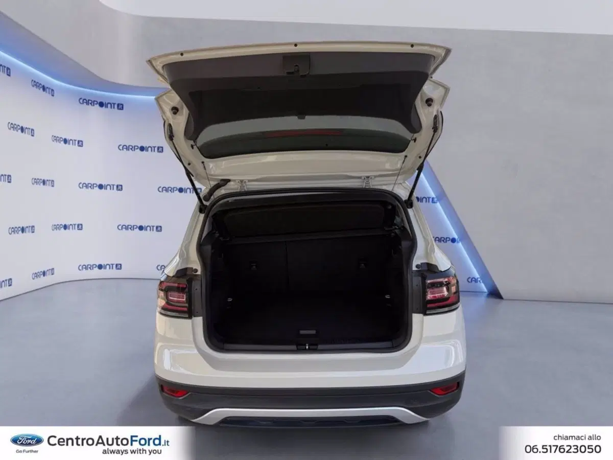 Volkswagen T-Cross usata a Roma (17)