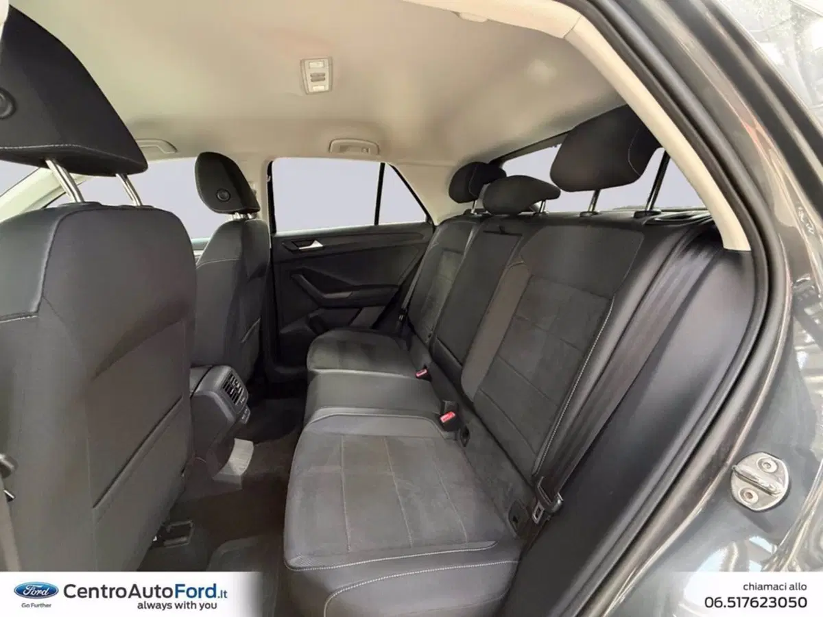 Volkswagen T-Roc usata a Roma (13)