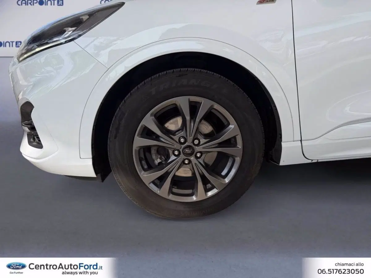 Ford Kuga usata a Roma (14)